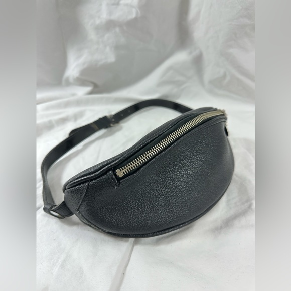 Genuine vintage KITZ black leather belt bag fanny pack - Picture 7 of 10